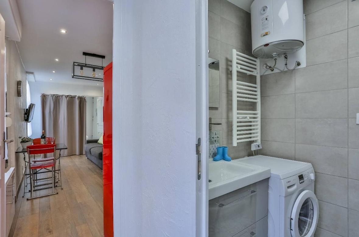 Appartement Le Refuge Avec Terrasse Et Jardin, En Plein Centre-ville, Gare 5 Minutes A Pieds Nice